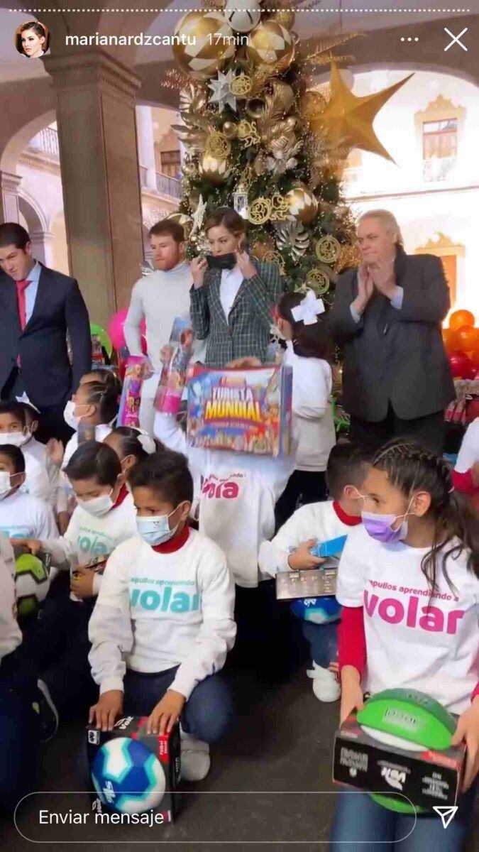 “Canelo” dona 5,500 juguetes para los niños de Nuevo León