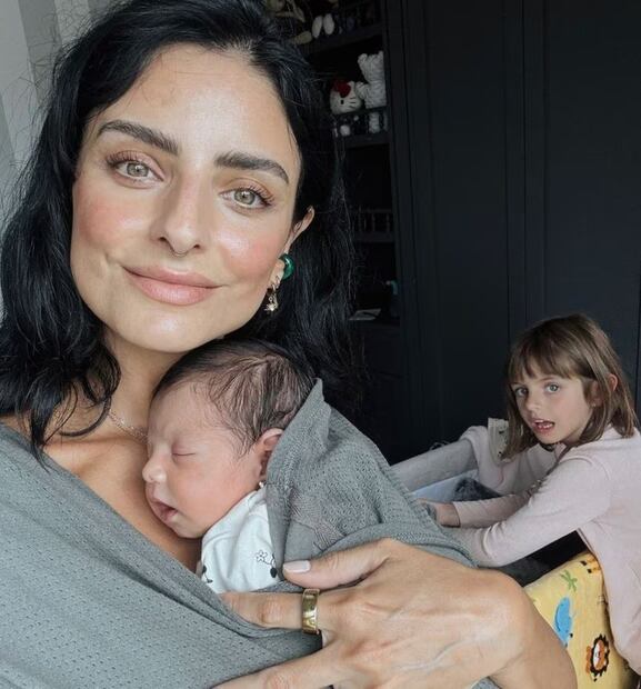 Aislinn Derbez disfruta pasar tiempo junto a Tessa / Foto: Instagram