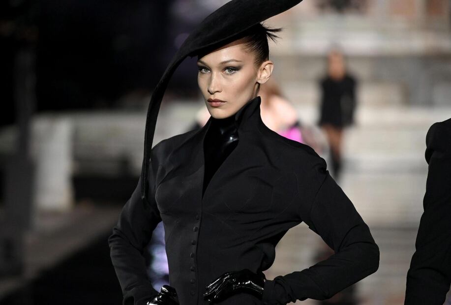 Bella Hadid está arrepentida de operarse la nariz cuando tenía 14 años