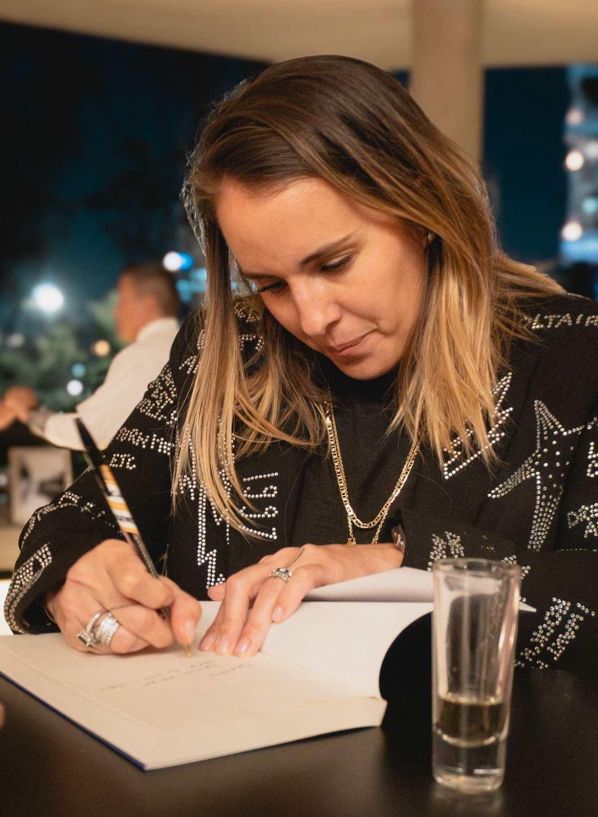 Saskia Niño de Rivera presentó su libro autobiográfico / Foto: Cortesía