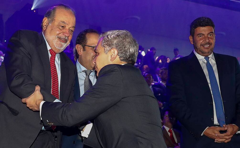 Carlos Slim celebra su cumpleaños 81 cuidado y consentido