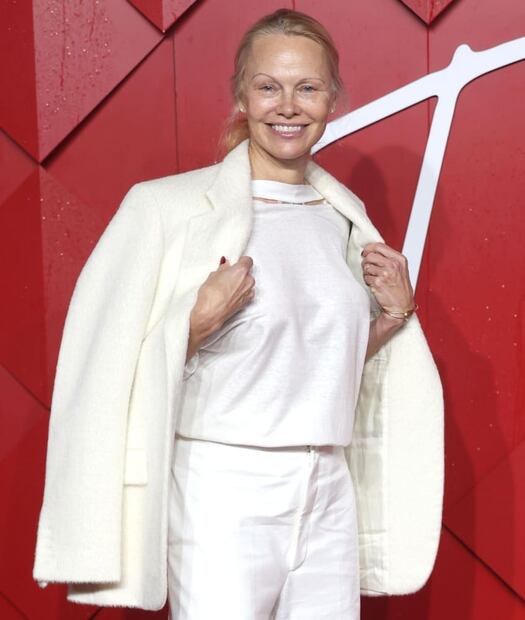 Pamela Anderson en los Fashion Awards 2023 celebrados en Londres / EFE