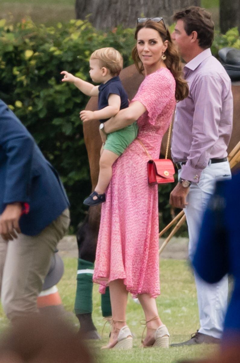 Kate Middleton y Meghan Markle asistieron a un partido de polo con el príncipe Louis y baby Archie