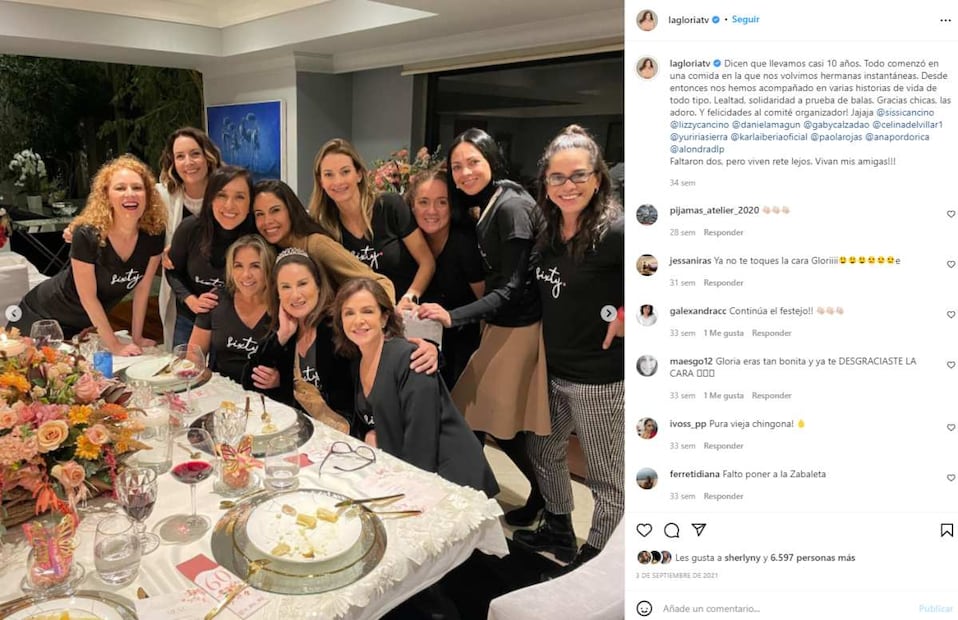 Gloria Calzada revela su rutina de belleza que incluye el rubor de Yuya
