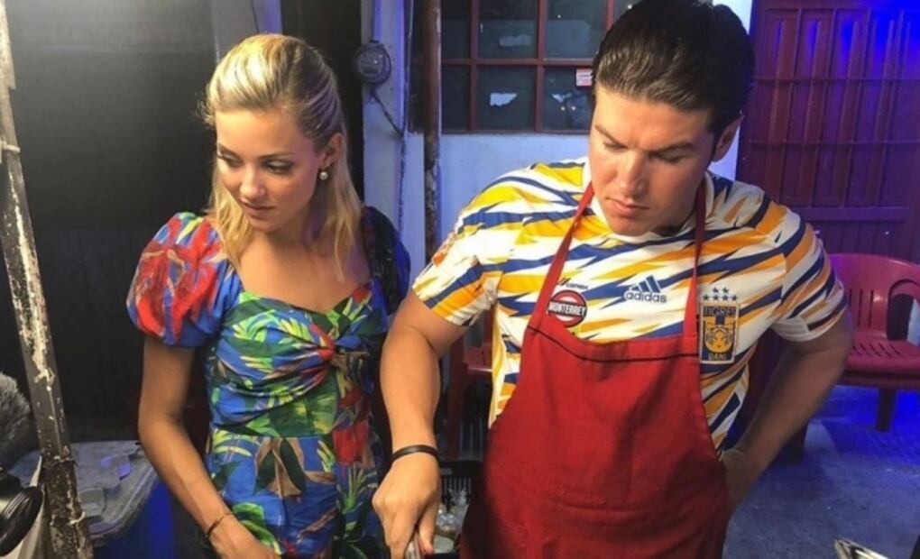 La influencer Mariana Rodríguez y su novio, el senador Samuel García, venden tacos 