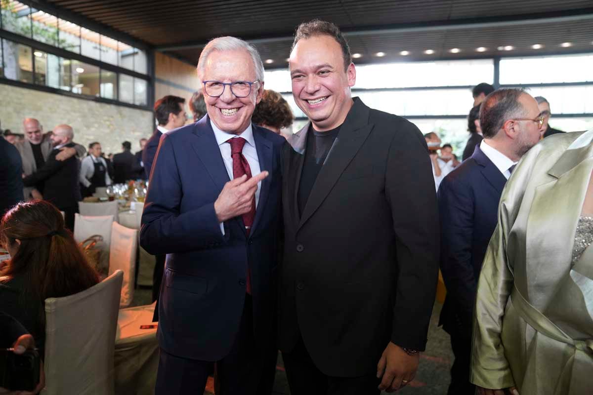 Joaquín López Doriga y Cristian Ríos. (Foto: Leonardo Gómez)
