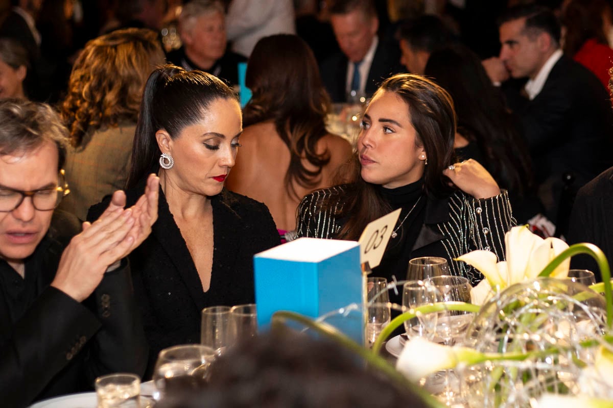 Aneliz Álvarez de Aguilar y Aneliz Aguilar. (Foto: Esteban Torreblanca)