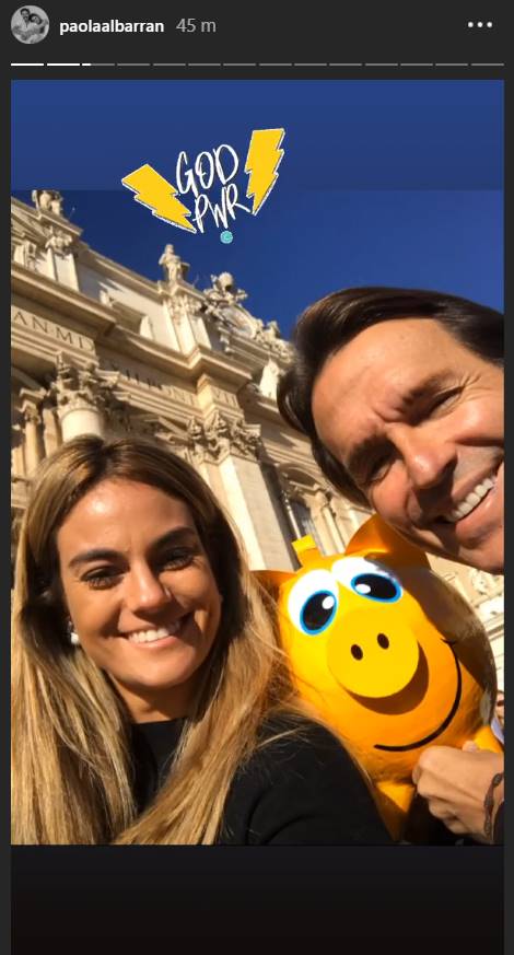 Fernando Landeros y Paola Albarrán llevan a sus hijos con el Papa Francisco hasta el Vaticano 