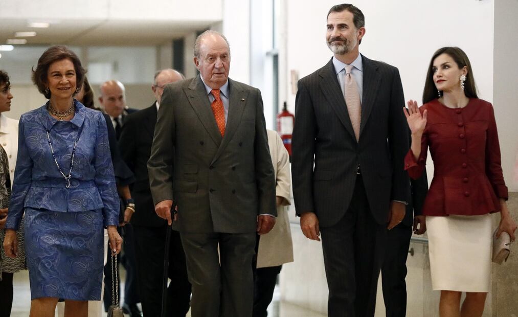 Revelan polémicos detalles de la carísima luna de miel de Felipe de España y Letizia Ortiz