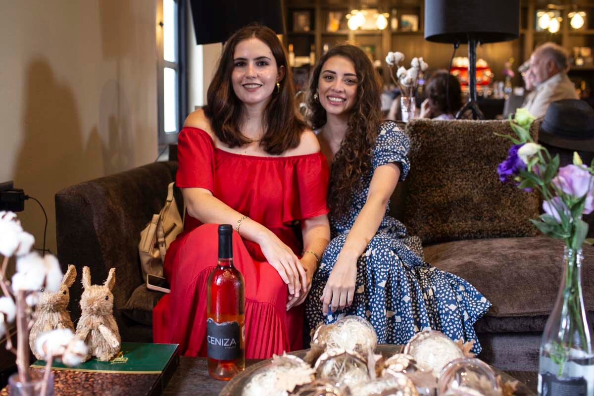 Andrea Garulo y Sofía Alarcón. (Foto: Esteban Torreblanca)