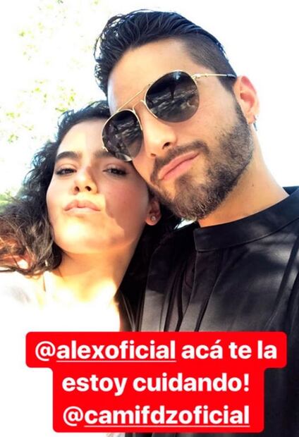 Maluma "cuida" a Camila Fernández en Boston