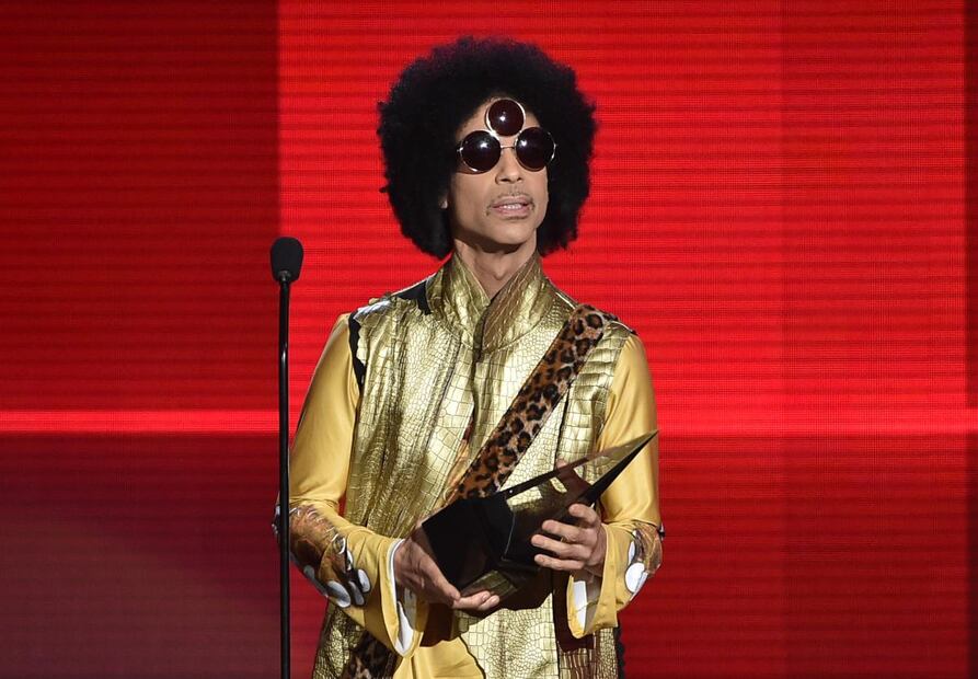 Los looks icónicos de Prince