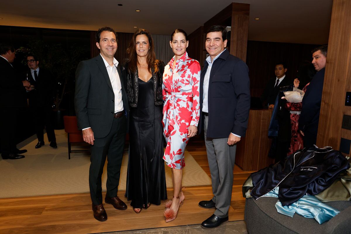 Agustín Blanco, Rosemary Oliver, Paulina Zambrano y Hernán Martínez. (Foto: Guillermo Treviño)