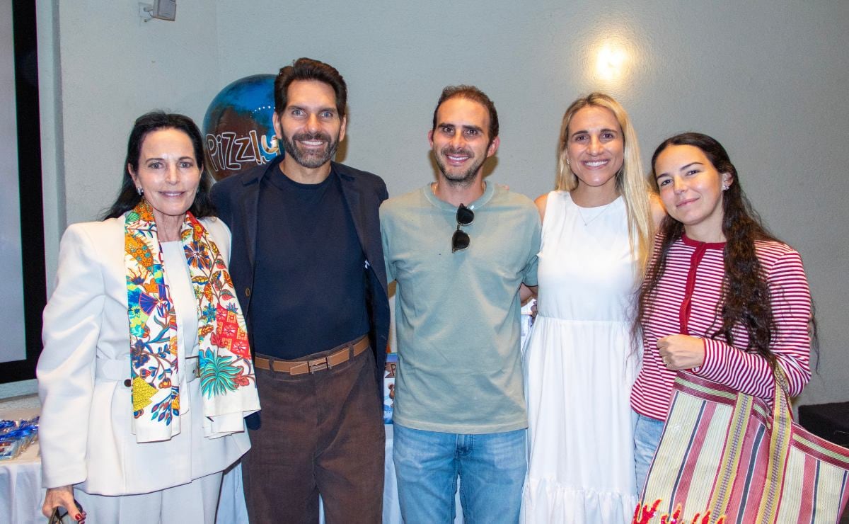 Anna Rita Tazzer, Arap Bethke, Omar Haddad, Michelle Aziz y Maria Pallares / Foto: Angélica Chema