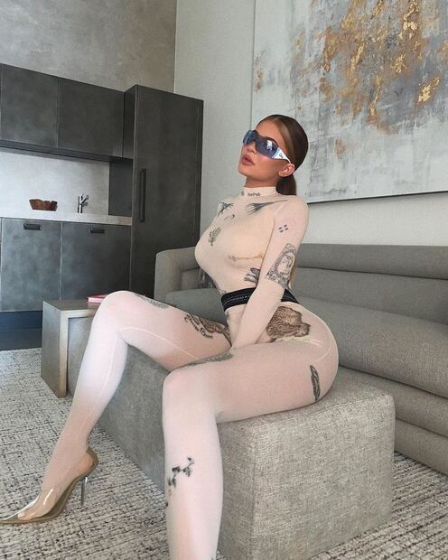 Kylie Jenner y su muy revelador bodysuit 