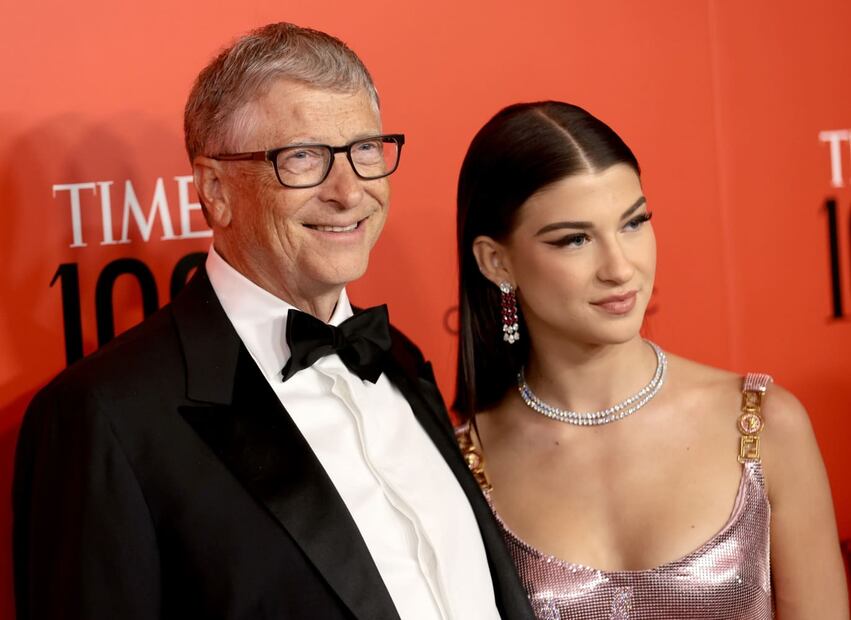 Bill Gates y su hija Phoebe en la Gala TIME 100 de 2022 / Getty Images