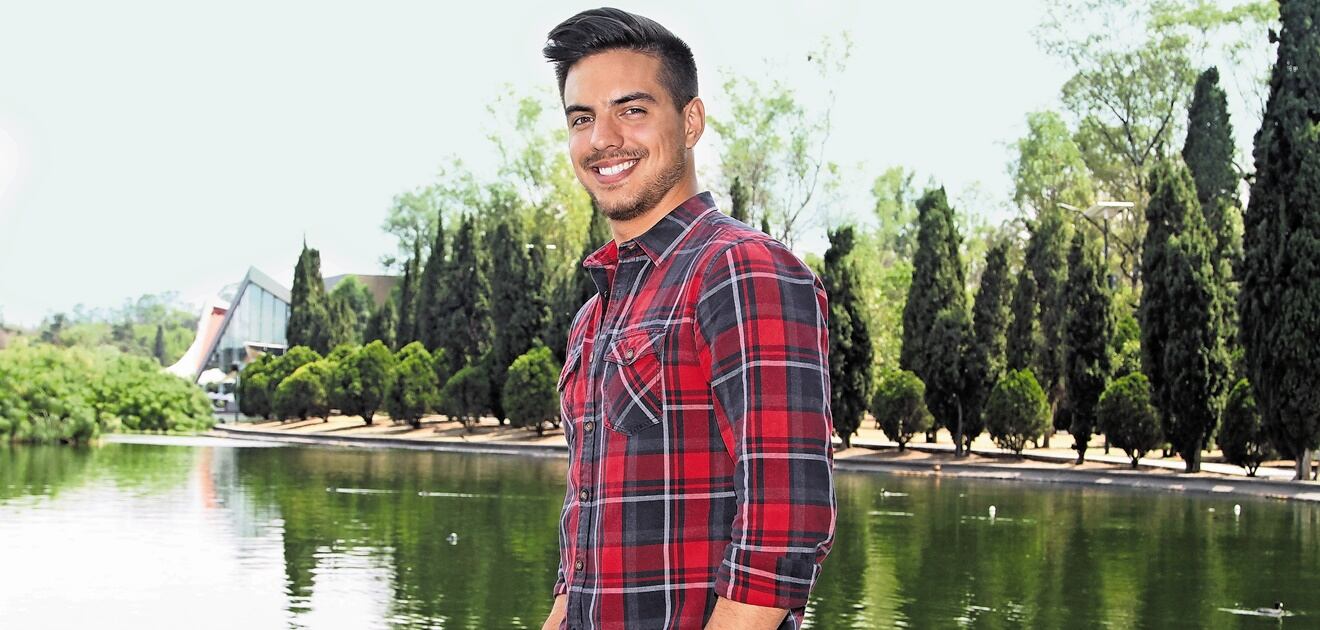 <p>Aunque el actor terminó su noviazgo con Mallory Caballero, ya tiene alguien con quien pasar el día de los enamorados. <strong>(Fotos: Archivo El Universal, Instagram)</strong></p>
