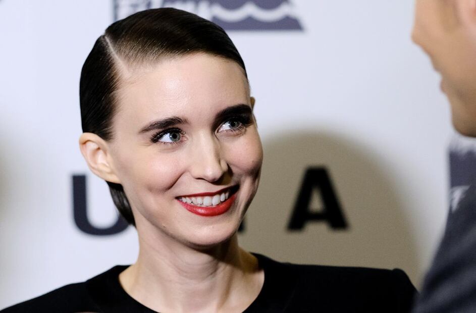 Joaquin Phoenix y Rooney Mara ya son papás y el nombre del  bebé es hermoso