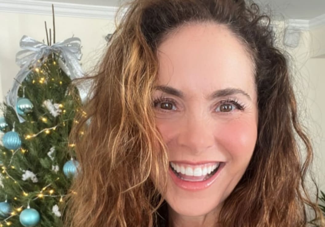 Lucero comparte una bonita selfie y reflexión para despedir el 2024