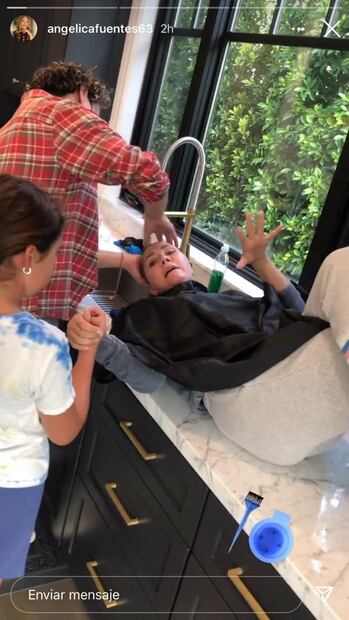 Angélica Fuentes comparte íntimo y divertido momento con sus hijas