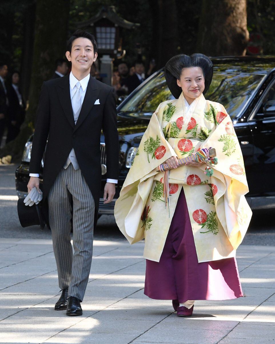La ex princesa Ayako de Japón da a luz a su primer hijo