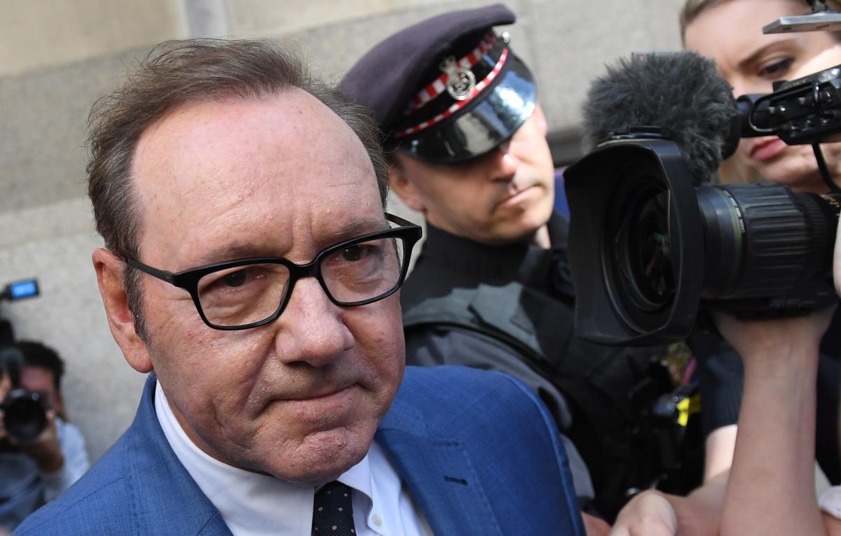 Kevin Spacey se declara inocente de los delitos sexuales que se le imputan