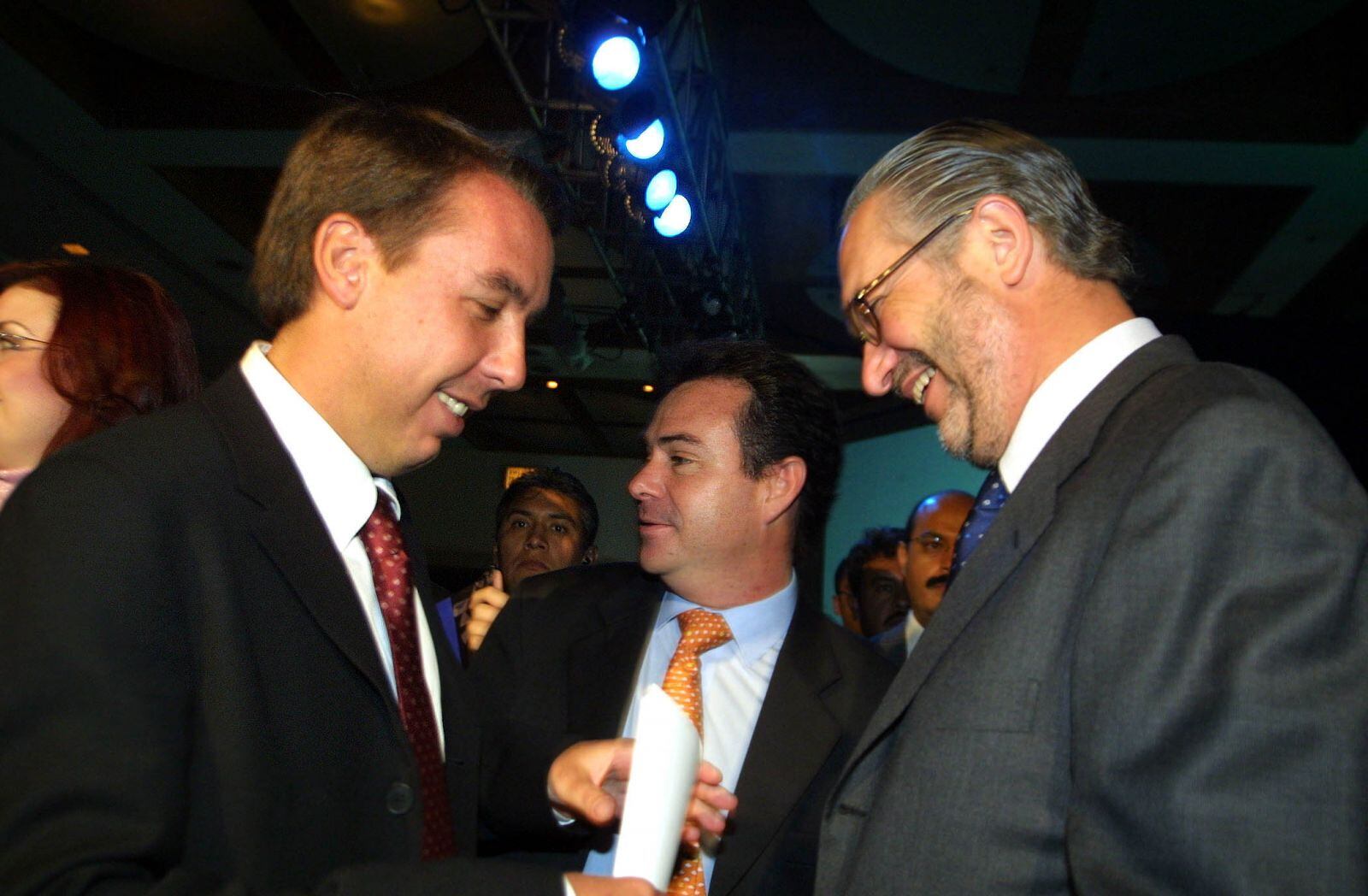 La trayectoria de Emilio Azcárraga en imágenes