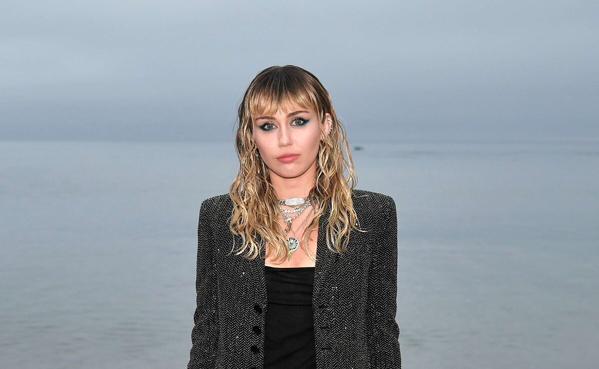 Miley Cyrus revela que tiene seis meses de sobriedad