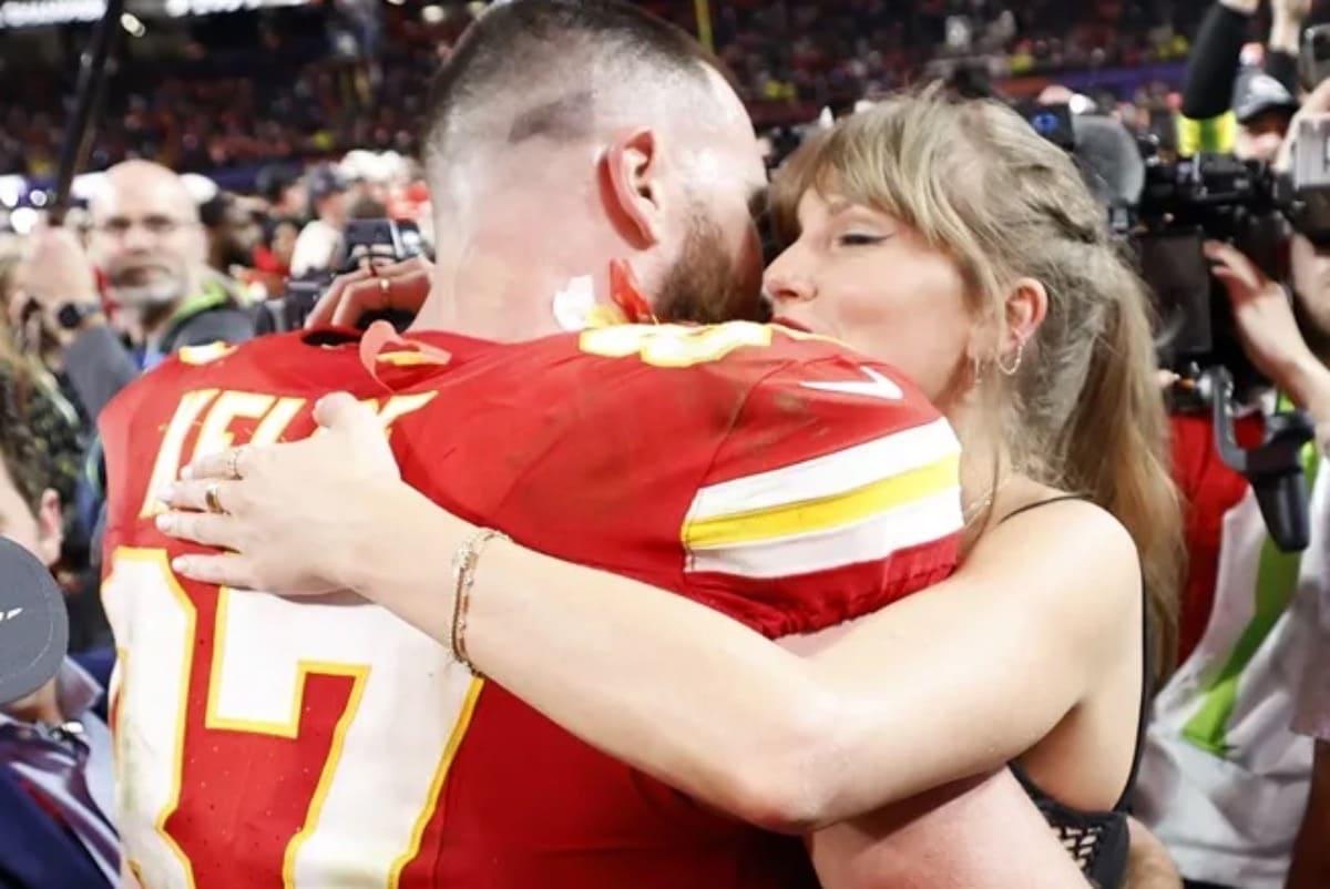 Travis Kelce y Taylor Swift / EFE