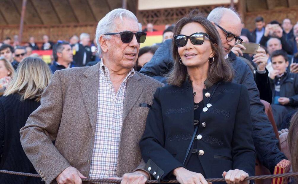 Mario Vargas Llosa responde si está o no separado de Isabel Preysler