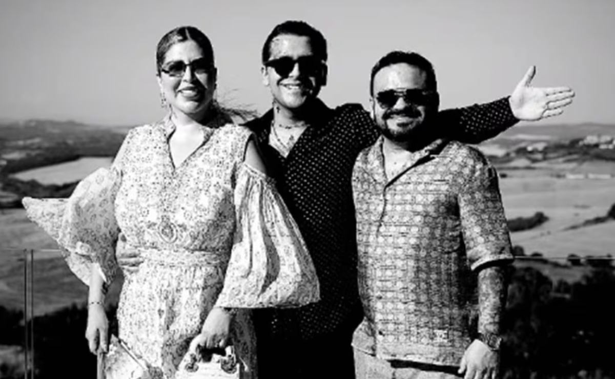 Las palabras de Christian Nodal a sus papás tras evitar vinculación a proceso