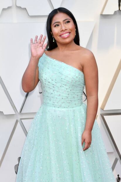 Estos diseñadores vistieron a Yalitza Aparicio en el 2019