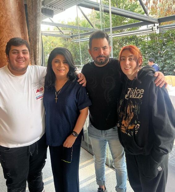 Anuar Fayad, Victoria Ruffo, José Eduardo Derbez y Victoria Fayad/Instagram.