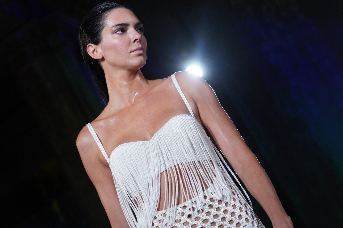7 veces que Kendall Jenner ha modelado prendas transparentes