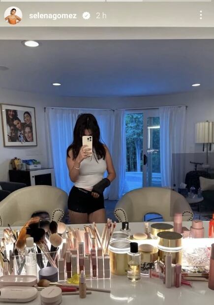 Instagram @selenagomez