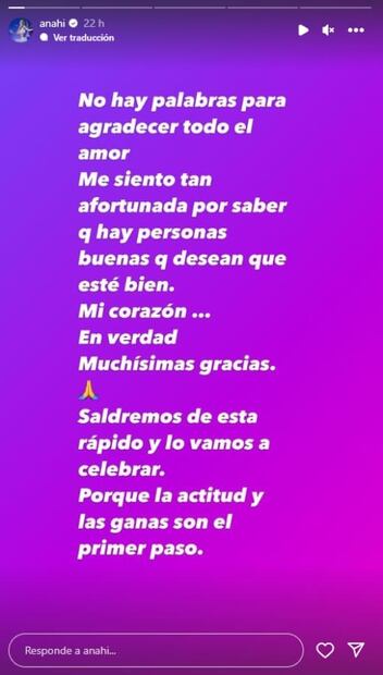 Instagram: @Anahi