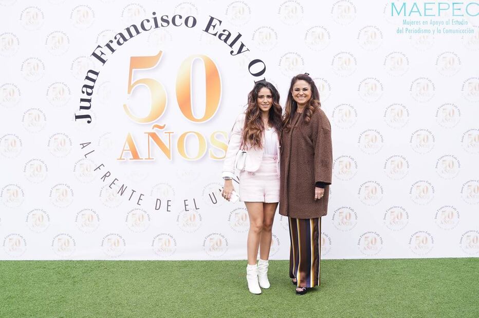"Al periodismo lo abrazo con gran pasión": Ealy Ortiz 