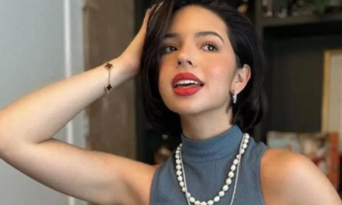 Ángela Aguilar presume el deslumbrante anillo de su boda con Christian Nodal