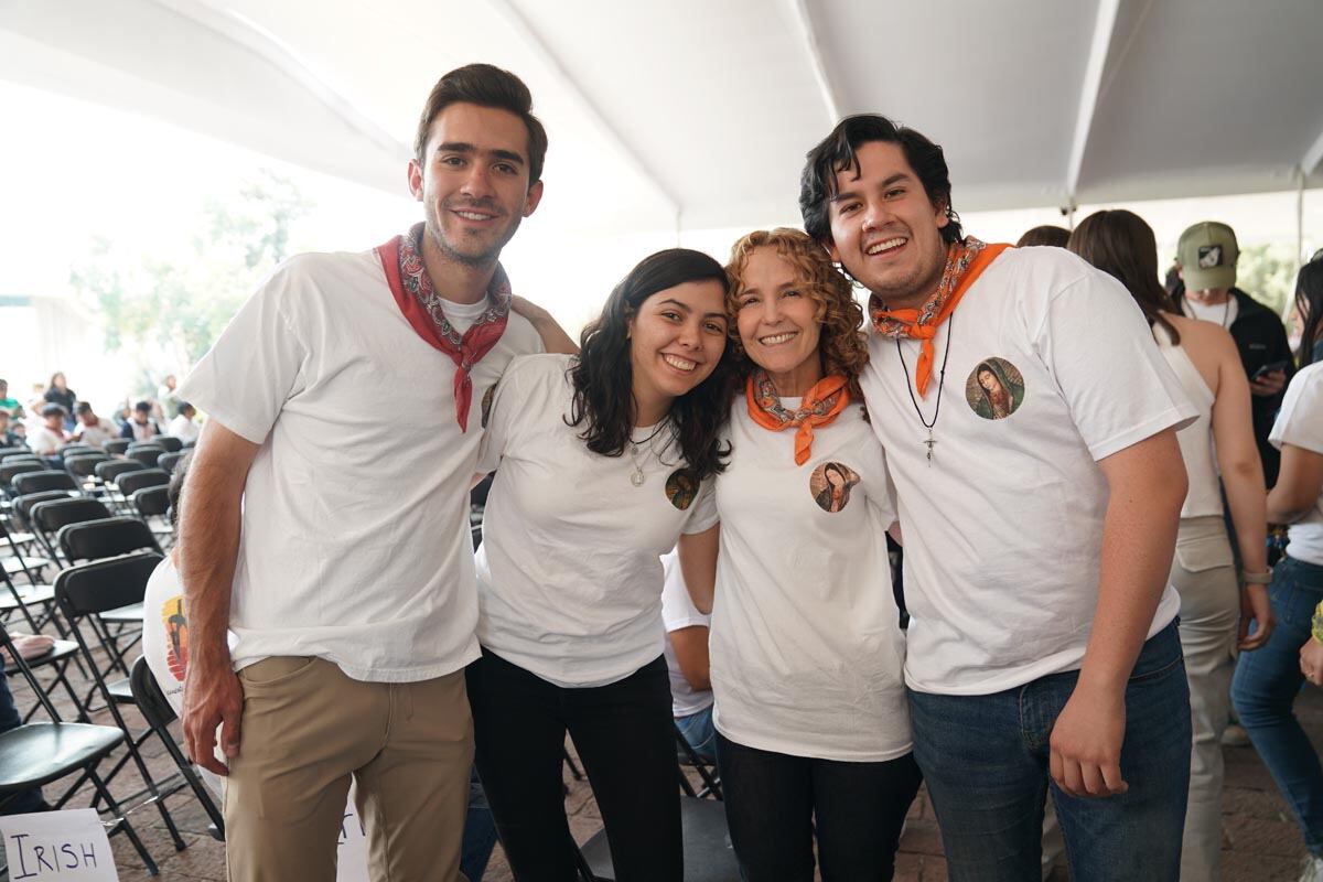 Alfredo Rosado, Mercedes Andrade, Teresa de Puente y Camilo Gómez. (Foto: Héptor Arjona)