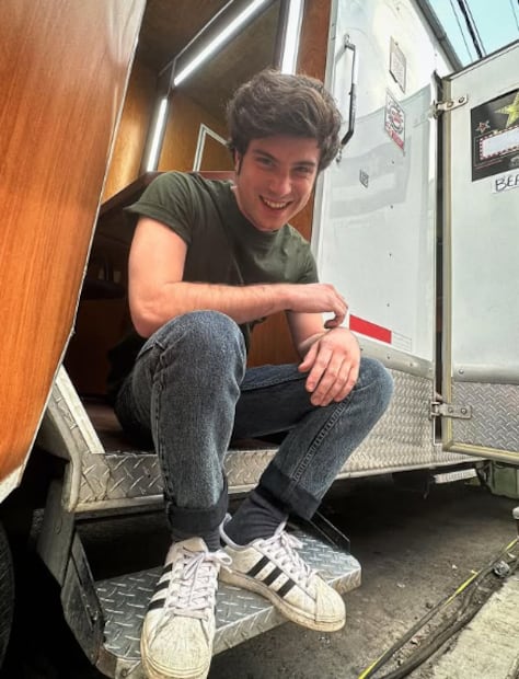Nicolás Haza en un set de grabación /Foto: Instagram
