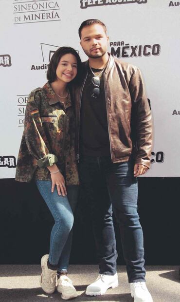 "Se está saliendo de contexto", asegura Gussy Lau sobre foto con Ángela Aguilar