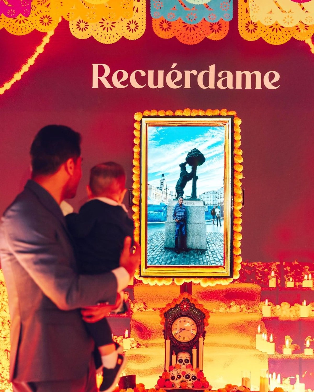 Carlos Rivera y León recordaron al señor José Gonzalo Gilberto Rivera, su padre y abuelo respectivamente / Foto: Instagram