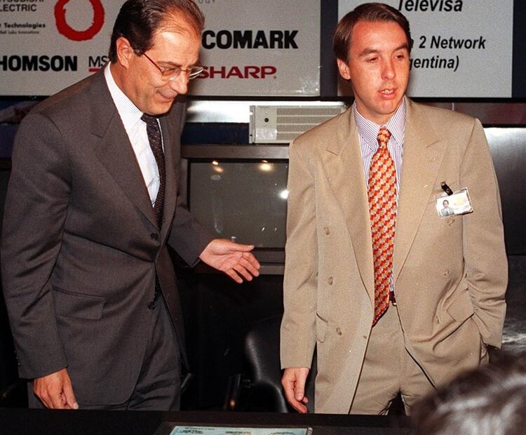La trayectoria de Emilio Azcárraga en imágenes