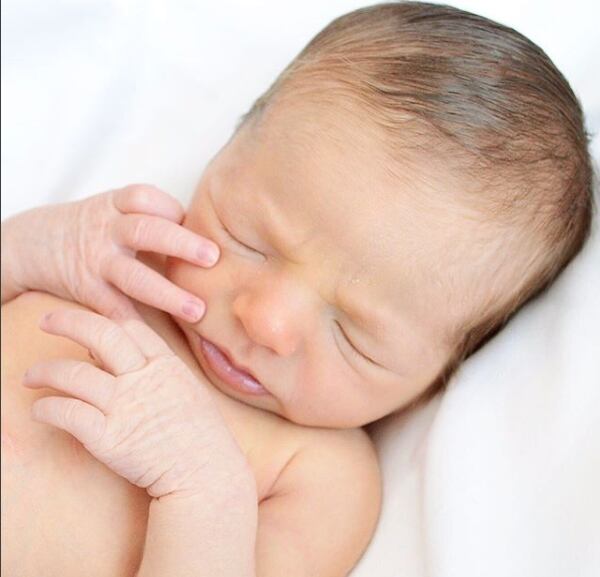 Las fotos más tiernas de Bastien, hijo de Bárbara Coppel y Alejandro Hank