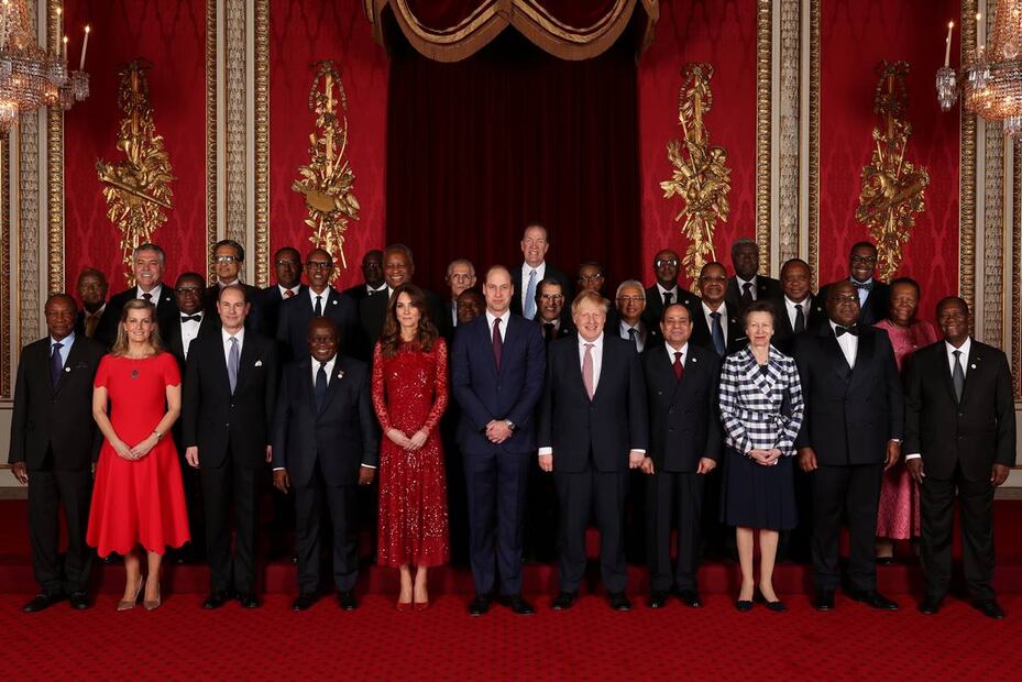 El príncipe Harry regresa a Canadá con Meghan y deja al príncipe William en su primera recepción 