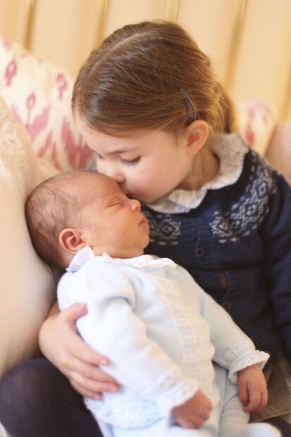 El príncipe William confiesa lo difícil que es peinar a la princesa Charlotte 