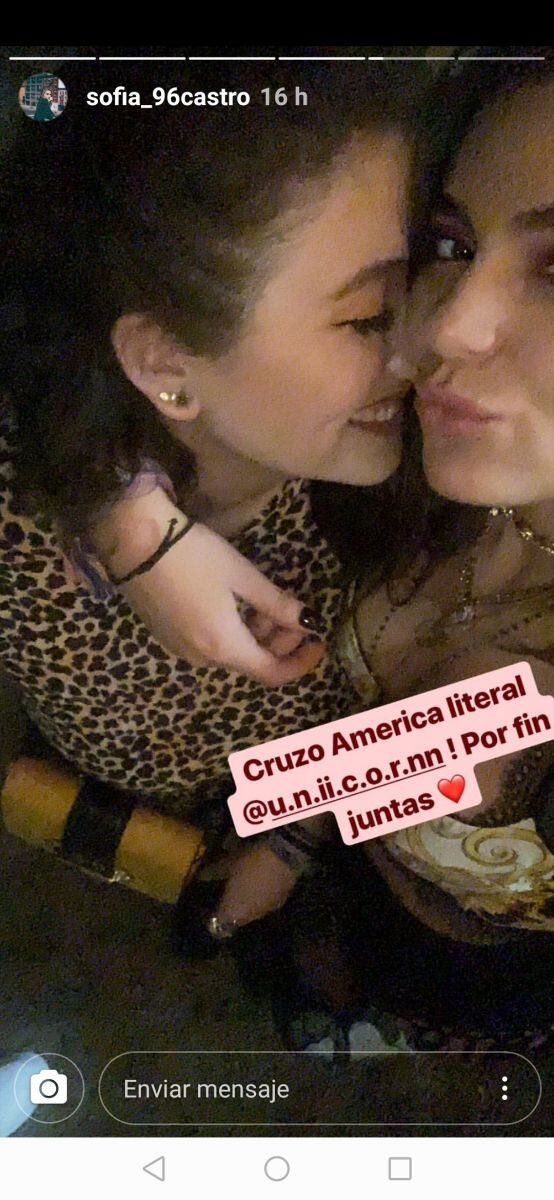 Sofía Castro disfruta de Coachella junto a su hermana Fernanda