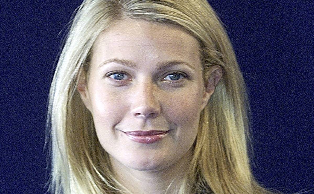 Gwyneth Paltrow abraza su piel flácida y sus arrugas mientras posa en bikini a sus 50 años