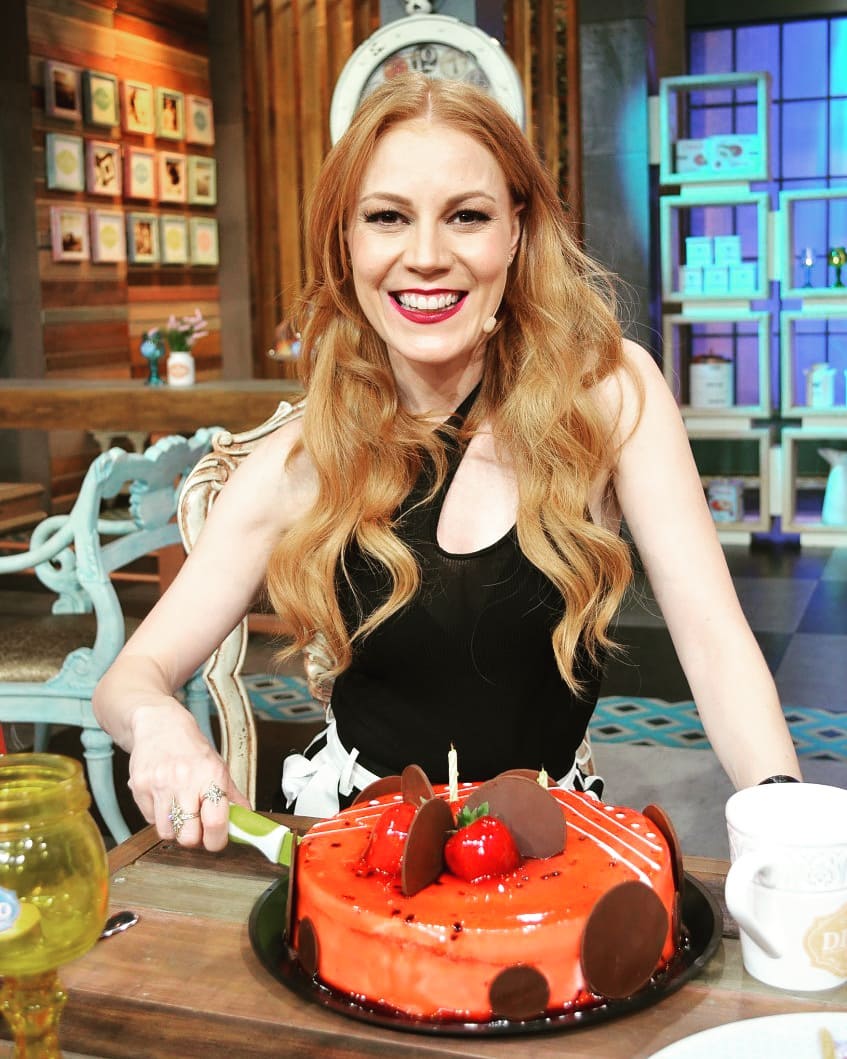 Daniela Magún presume figura a punto de cumplir 41 años