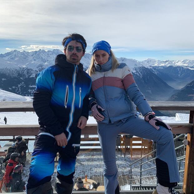 ¿Quién es Sophie Turner, novia de Joe de los Jonas Brothers? 